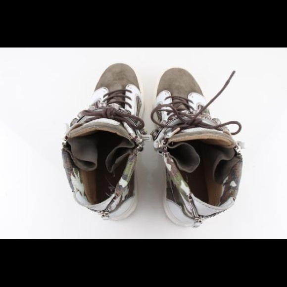 Giuseppe Zanotti - Picture 5 of 5